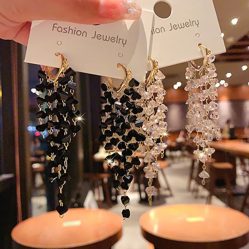 Super fairy crystal fringed ear buckle earrings 2025 new trendy Korean Internet celebrity temperament high sense light luxury earrings women
