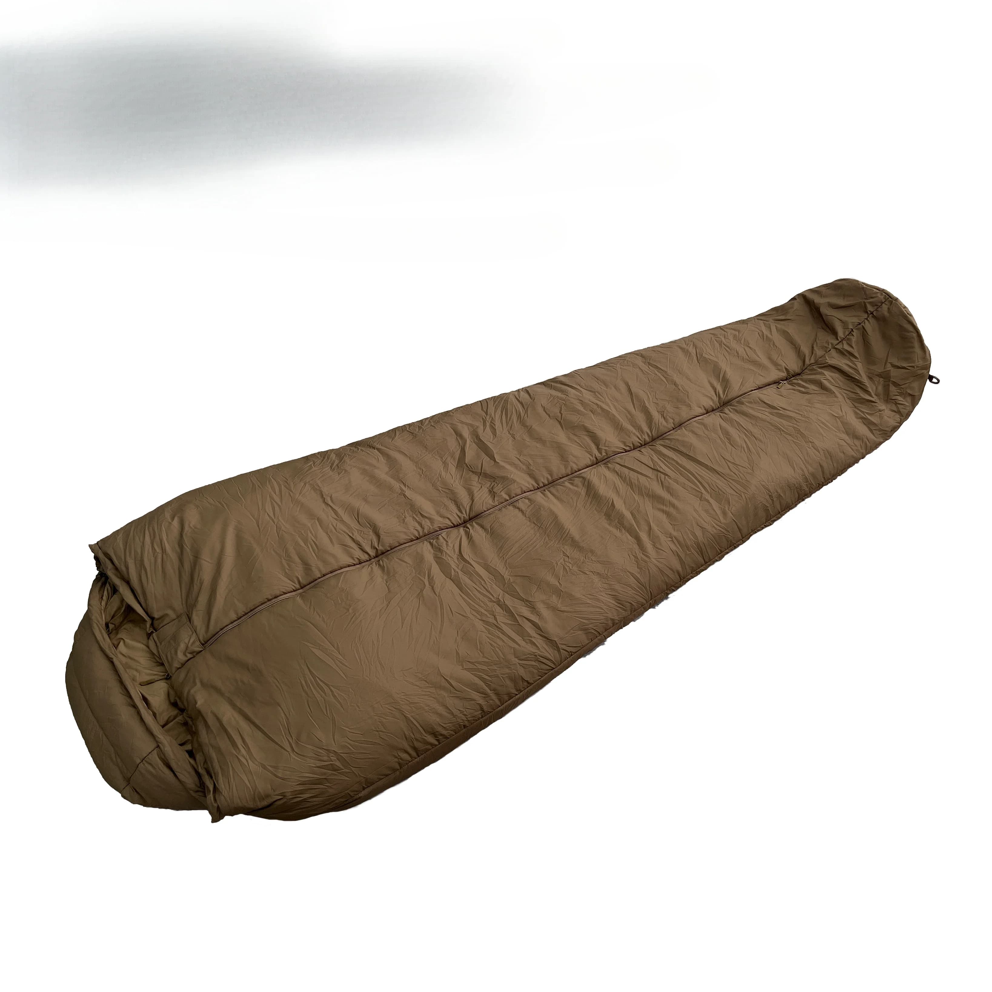 - Soft and comfortable winter camouflage bag 40D 320T in warm and waterproof nylon
