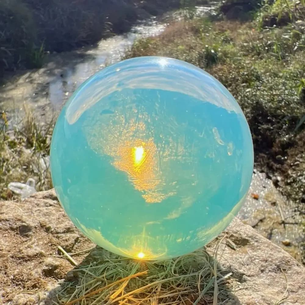Sfera di cristallo di pietra opale naturale Sfera di cristallo 7 Chakra Globo lucido Massaggio Guarigione Reiki Decorazione della casa Regali squisiti Souvenir
