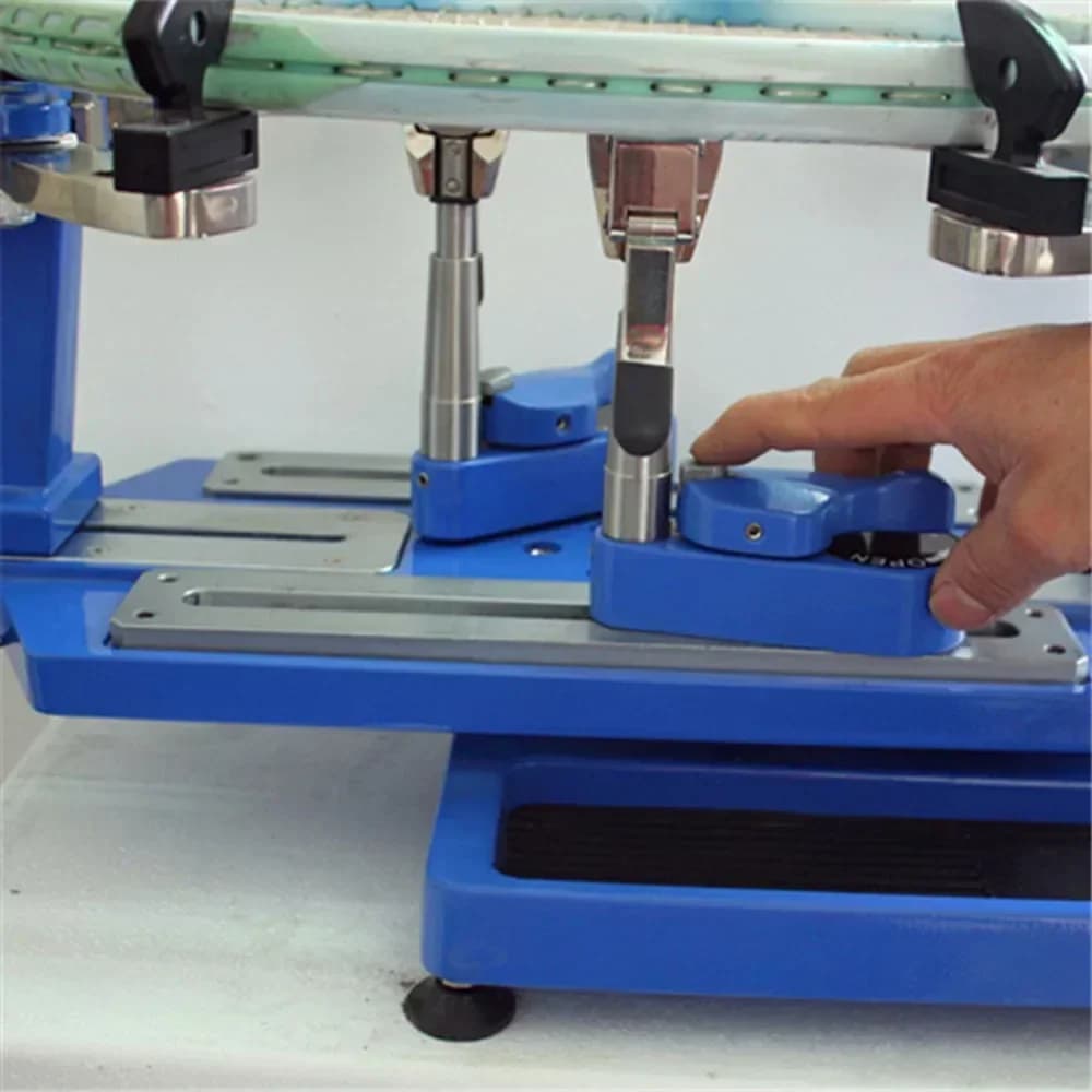 Badminton Racket, Tennis Racket, Stringer, According Tools, Weight Patching Machine, Badminton Rackling Machine