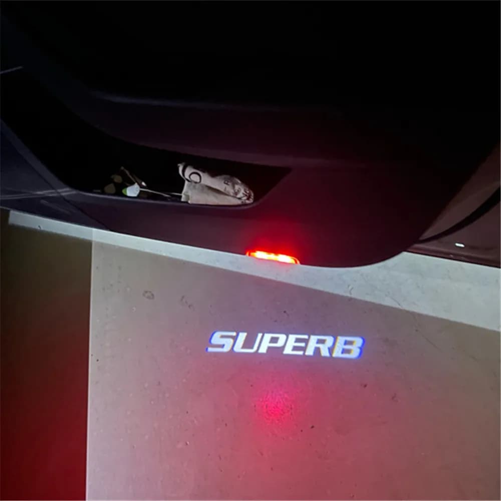 LED Porta Auto Logo Proiettore Benvenuto Fantasma Ombra Luce Accessori Per Skoda Superb 2 MK2 3 MK3 3U 3V 3T B5 B6 B7 B8 2009 - 2020