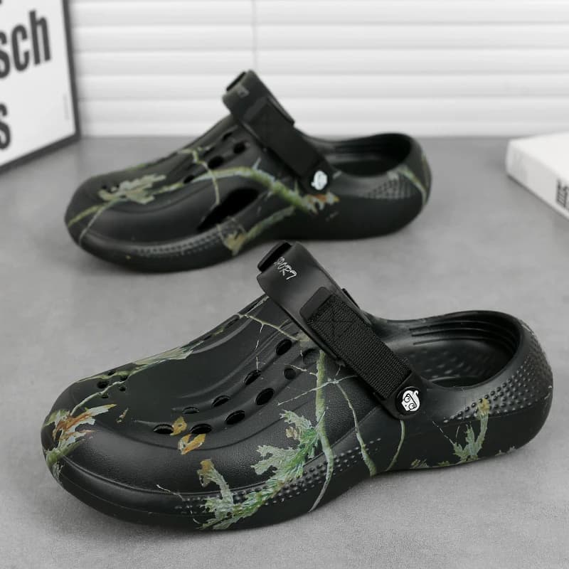 2026 Summer Men's Sandals New Home Garden Shoes Comfortable and Lightweight Men Slippers Non-Slip Soft Bottom Flip Flop Sandals