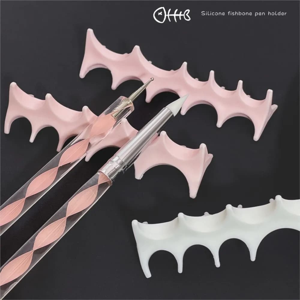 1 pz Portapennelli a Forma di Lisca di Pesce Nero Bianco Rosa, Antiscivolo in Silicone Morbido, Supporto per Pennelli Gel UV, Espositore per Pennelli da Pittura