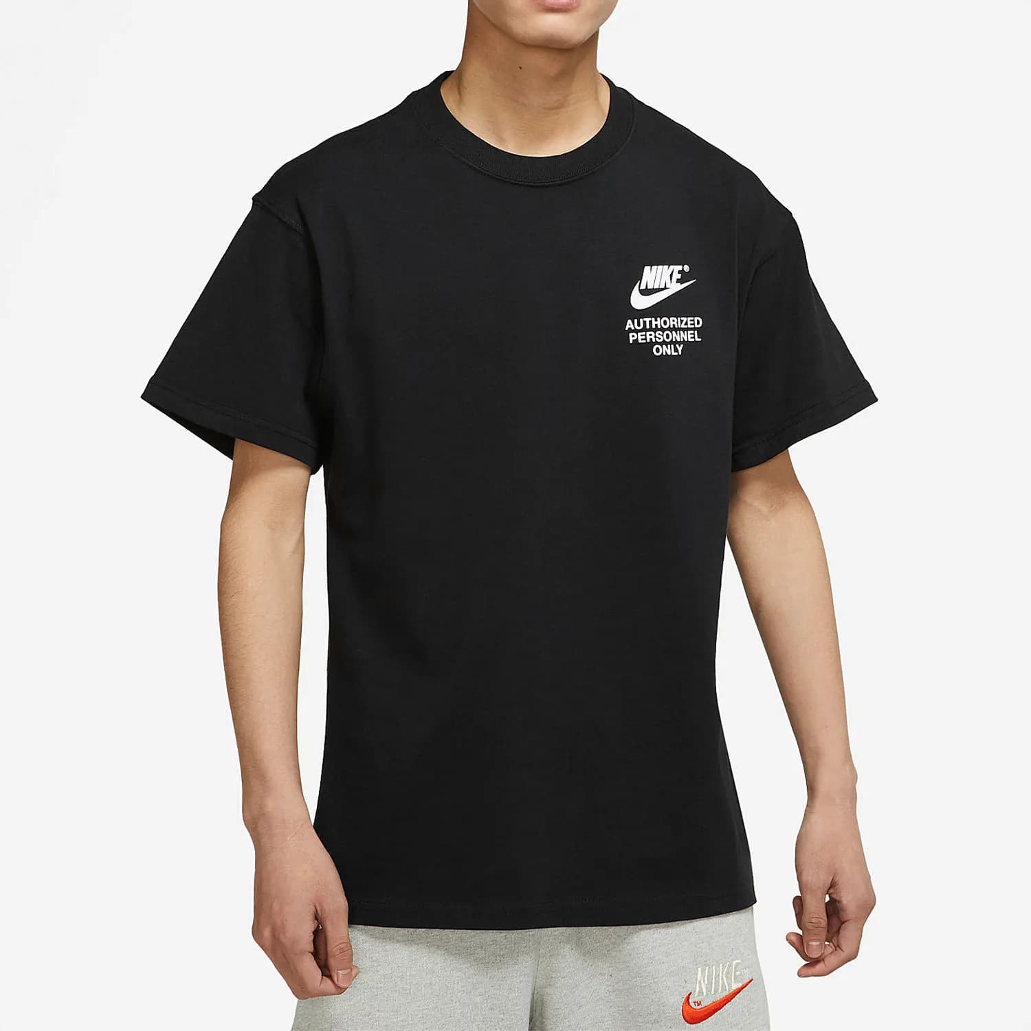 T-shirt da uomo autentica Nike della stagione attuale, nuova, ampia e traspirante, con collo rotondo, DM6428-010