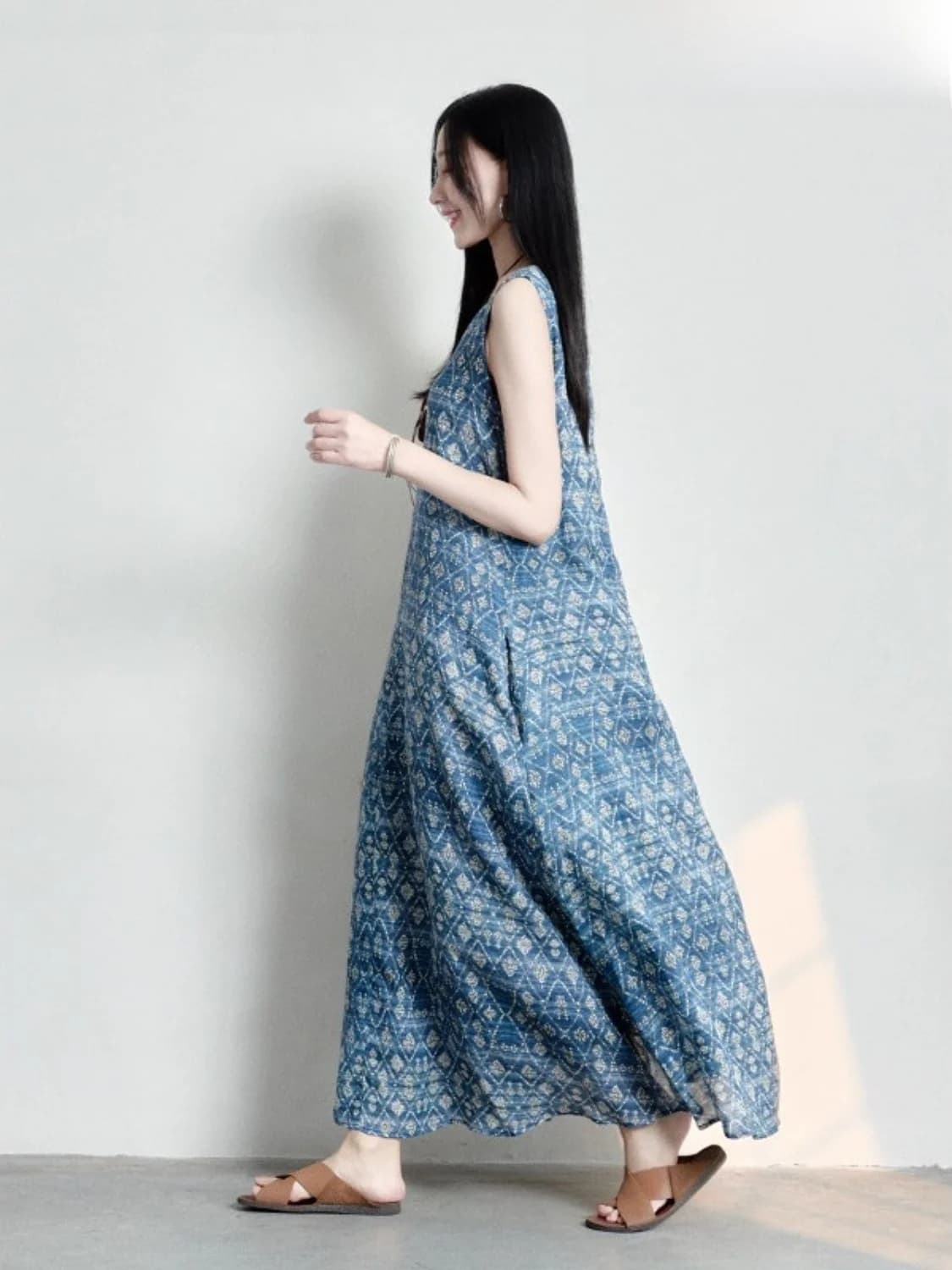Elegant V-Neck Blue Floral Print Waist-Cinching Belted Vest Dress Women's Summer 2025 Cotton Linen Beachwear Casual Artistic ...