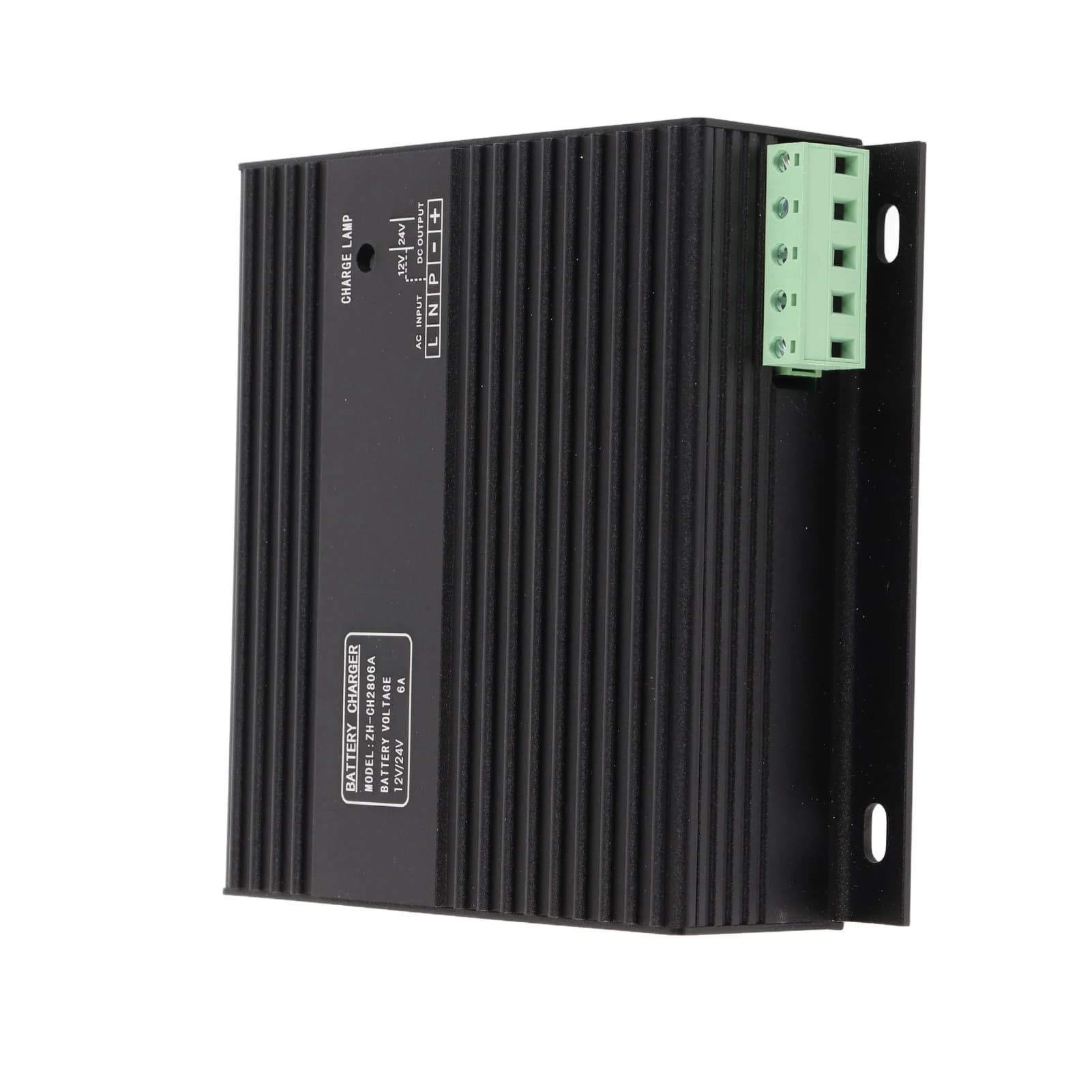 Caricabatteria generatore 12V 24V Protezione da sovraccarico universale Caricatore gruppo elettrogeno intelligente in lega di alluminio