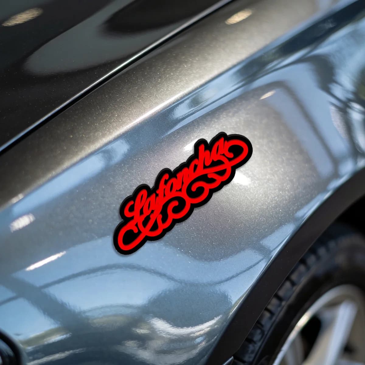 Elegante Adesivo per Auto in Acrilico con Scritta Corsiva, Decalcomania Impermeabile Personalizzata per Carrozzeria, Bagagliaio, Moto, Accessorio Fai-da-Te
