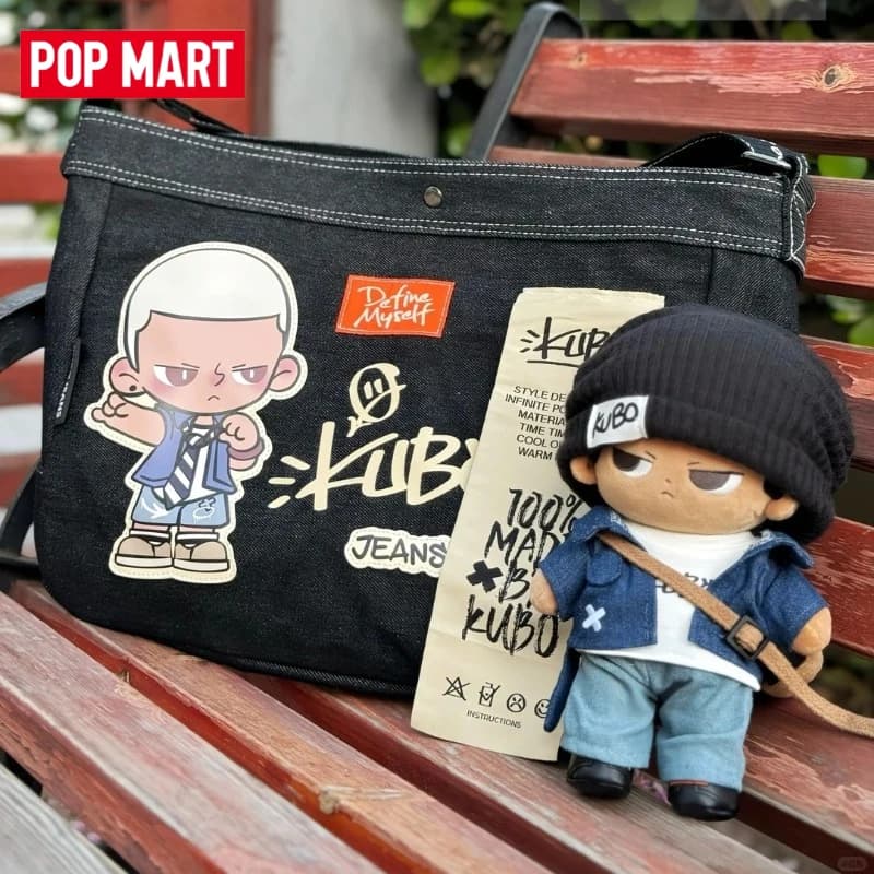 Merchandise Ufficiale POPMART Serie Kubo Jeans: Badge, Tazza, Quaderno, Borsa a Tracolla, Mini Borsa, Decorazione Trendy, Regalo Portafortuna