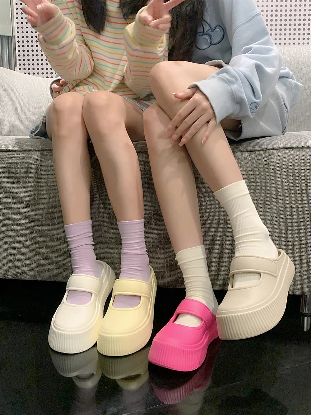 Casual Thick Bottom Big Head Single Shoes Women's Spring Summer Outdoor Wear Flat Heel Package Head Slippers White Sneakers