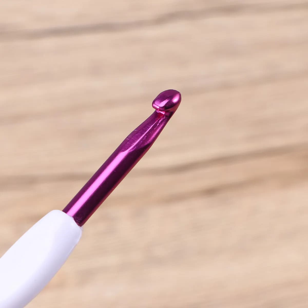 Set di 8 Ferri da Maglia, Ganci Ergonomici Robusti per Uncinetto, Strumenti per Lavori a Maglia, Accessori Fai-da-Te per Sciarpe e Cappelli