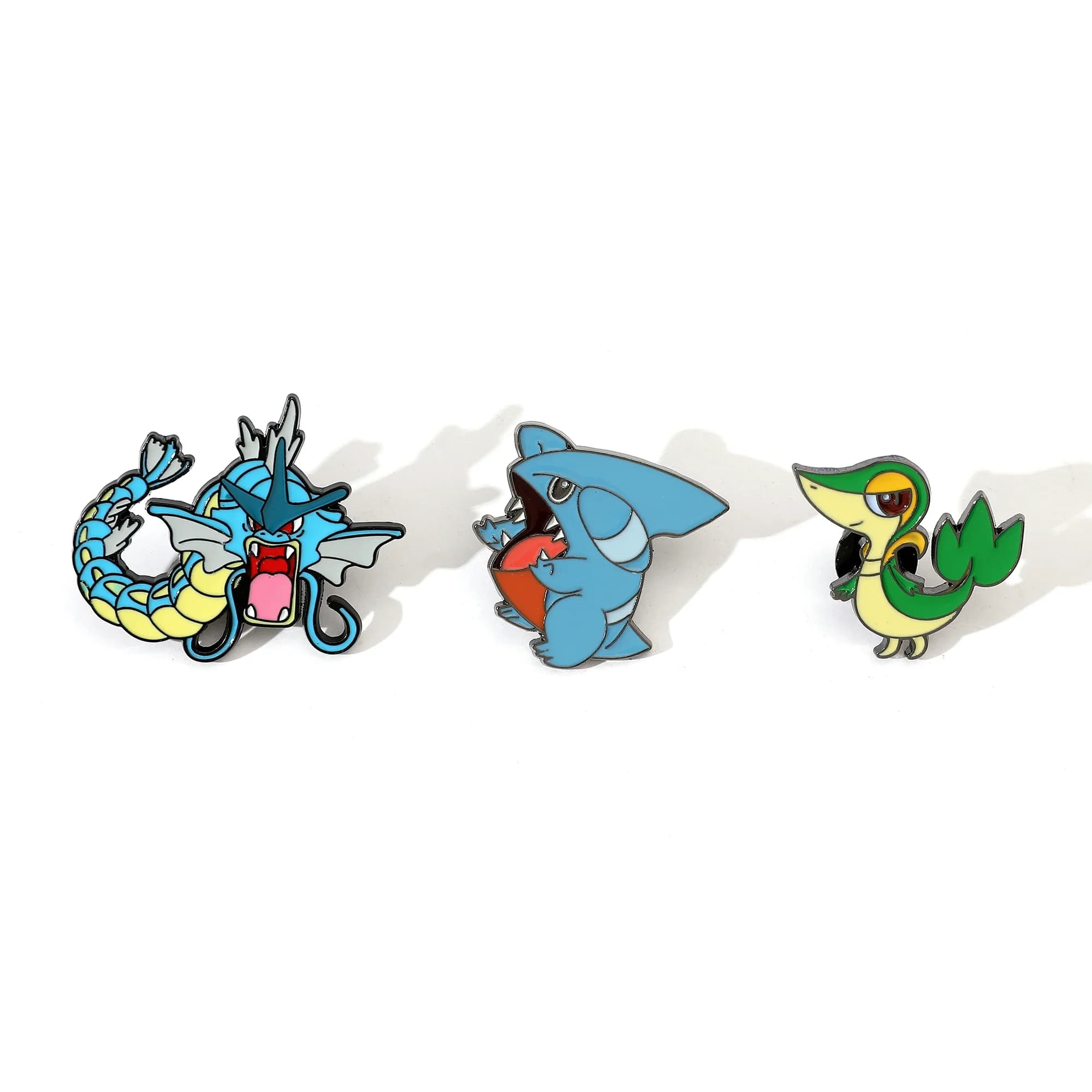 3 pezzi di cartone animato Gible spilla bello Gyarados smalto spilla distintivo in metallo gioielli zaino accessori di abbigliamento regalo festivo