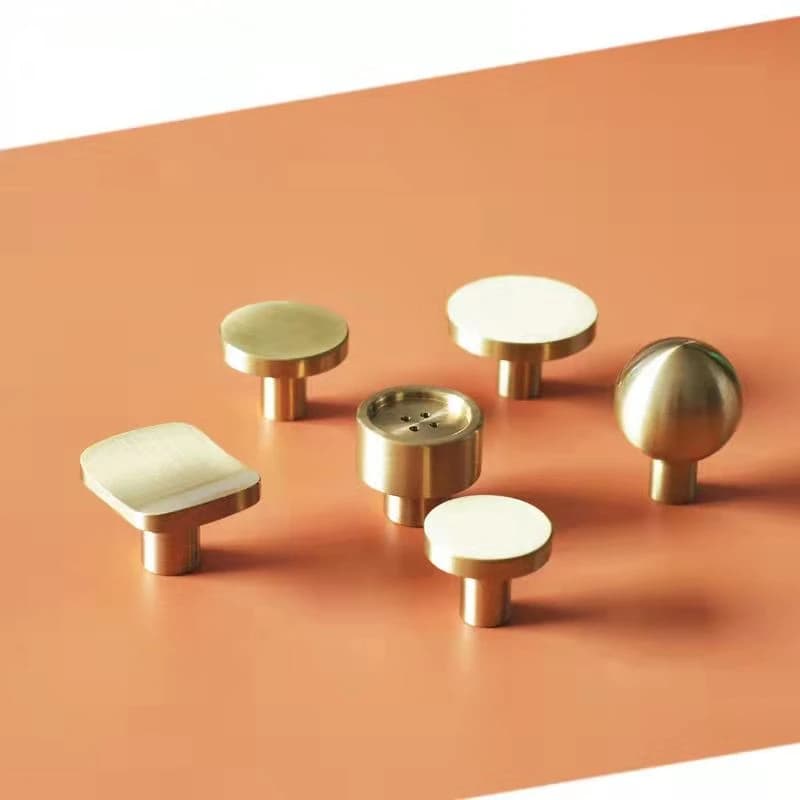 Manopole da cucina moderne per armadietti in ottone massiccio Tira Manopole per cassettiere per mobili in oro Maniglie per porte dell'armadio-1Pack