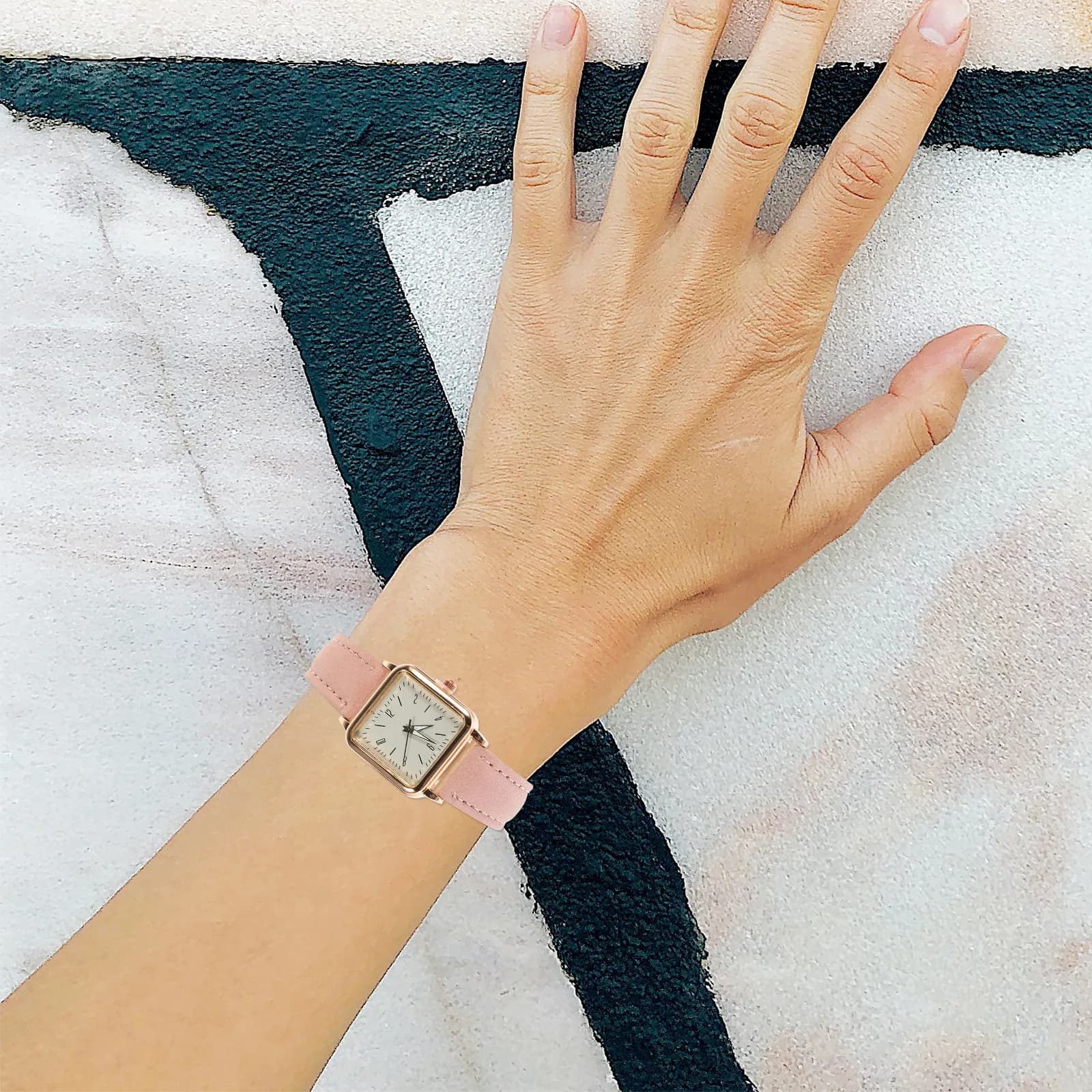 Orologio al quarzo luminoso notturno con cinturino traspirante, elegante orologio casual da donna, orologio da polso alla moda, orologi da donna
