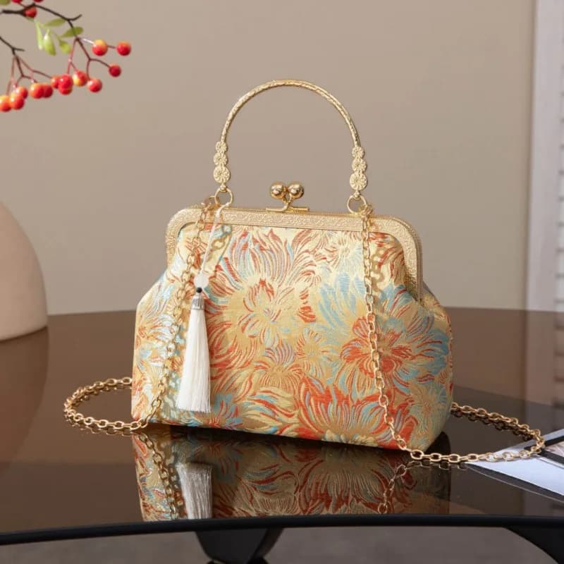 Vintage Flower Handbag Retro Chain Crossbody Bag Clutch Kiss Lock Top Handle Shoulder Purse Wallet 2026 flower purse handbag