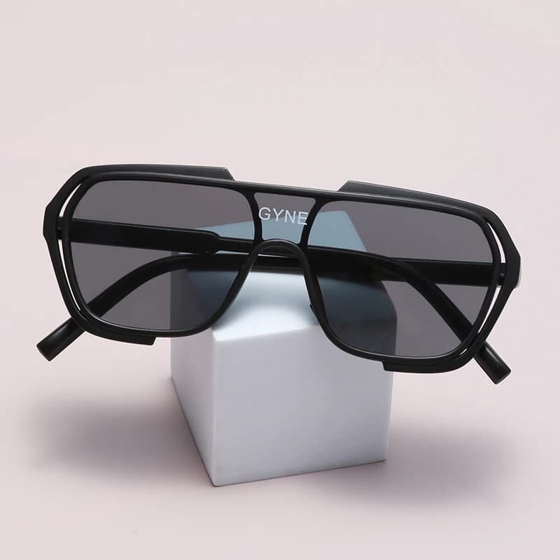 New Baby Goggles with Sun Frame Sunglasses for High Fashion Street Photo Sunglasses for Kids Personality for Men and Women with Sunglasses