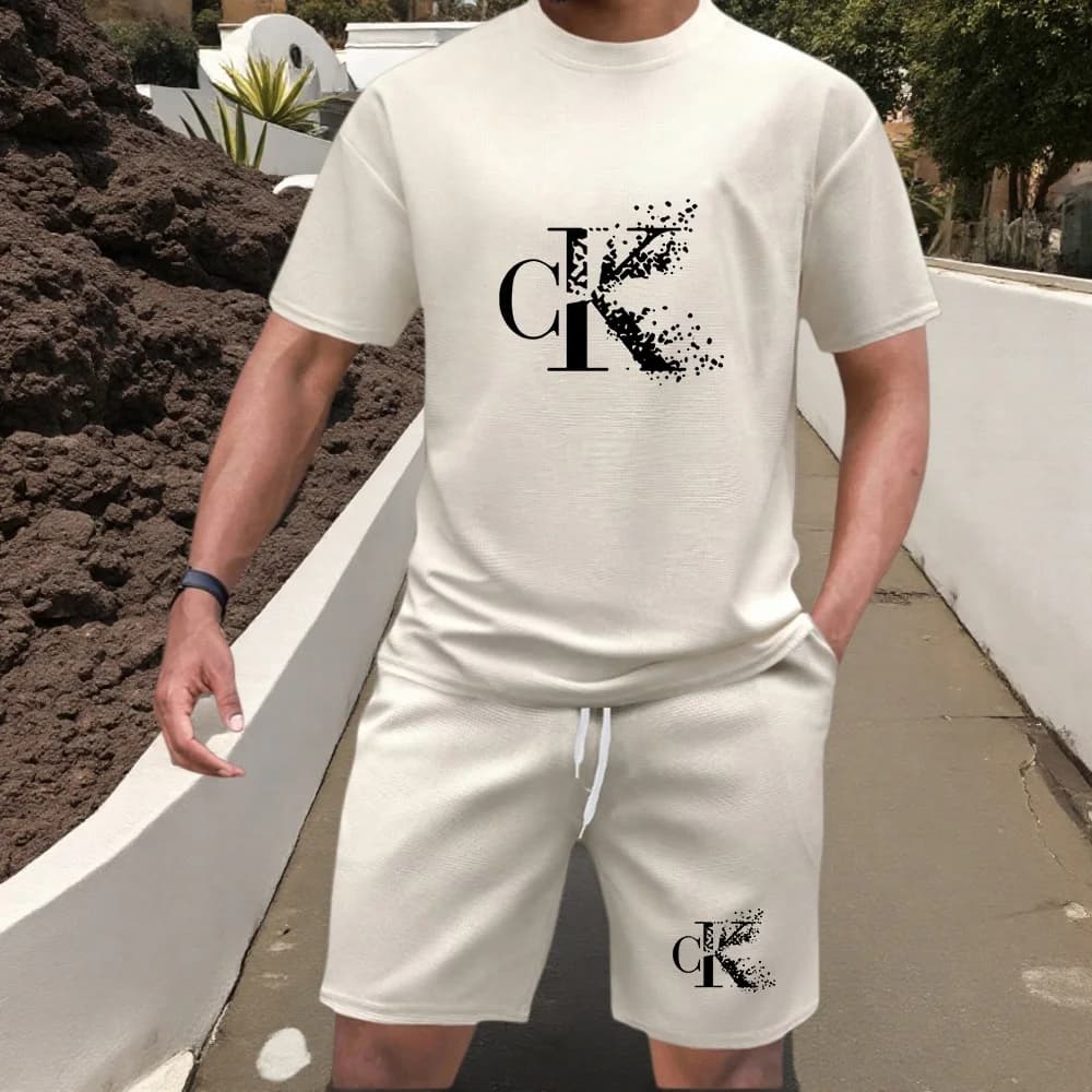 Set due pezzi da uomo con stampa di lettere alla moda, pantaloncini a maniche corte, set di t-shirt traspirante per sport all'aperto.