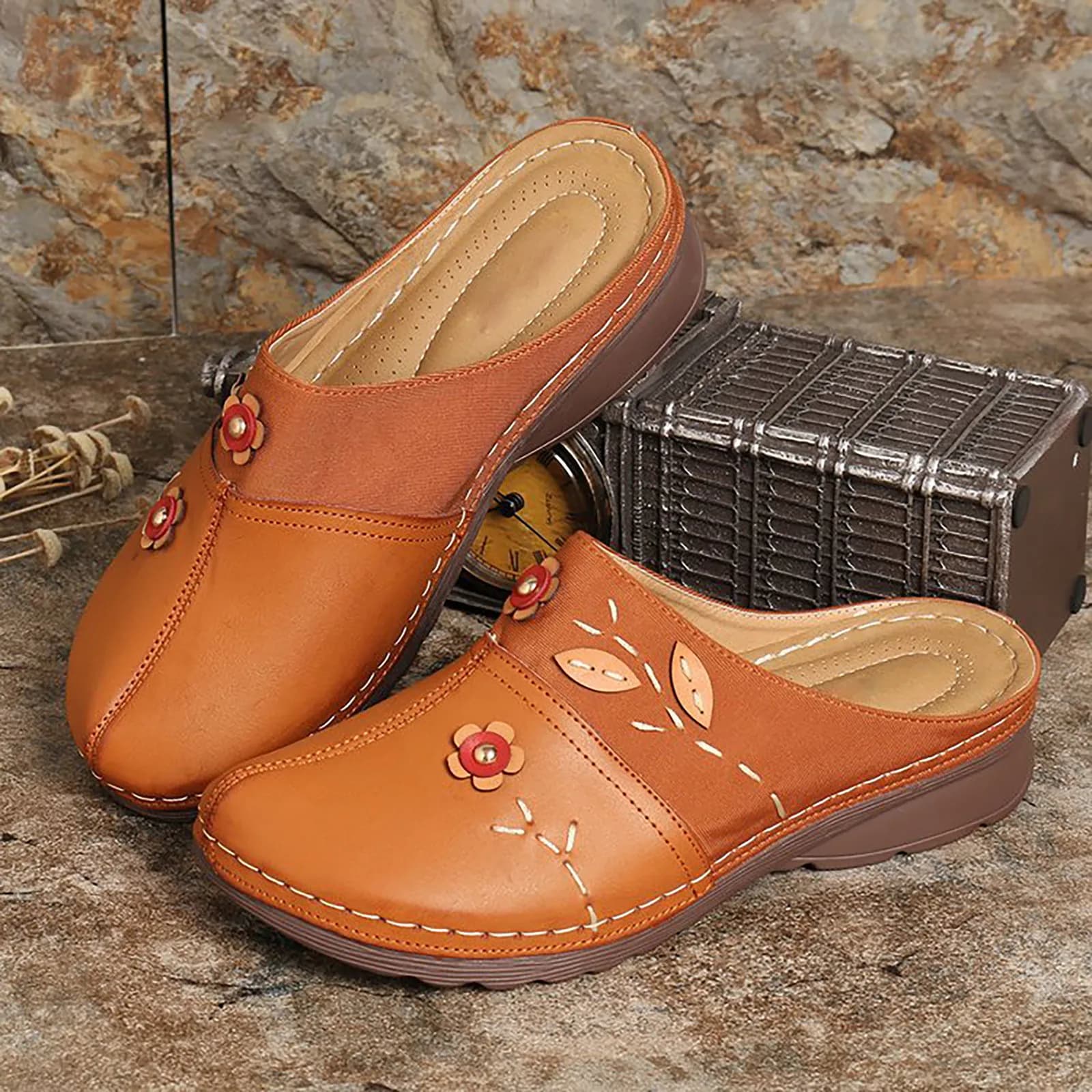 Pantofole da donna Scarpe estive Pantofole da donna traspiranti in pelle PU da donna Scivoli esterni Sandali da spiaggia taglie forti