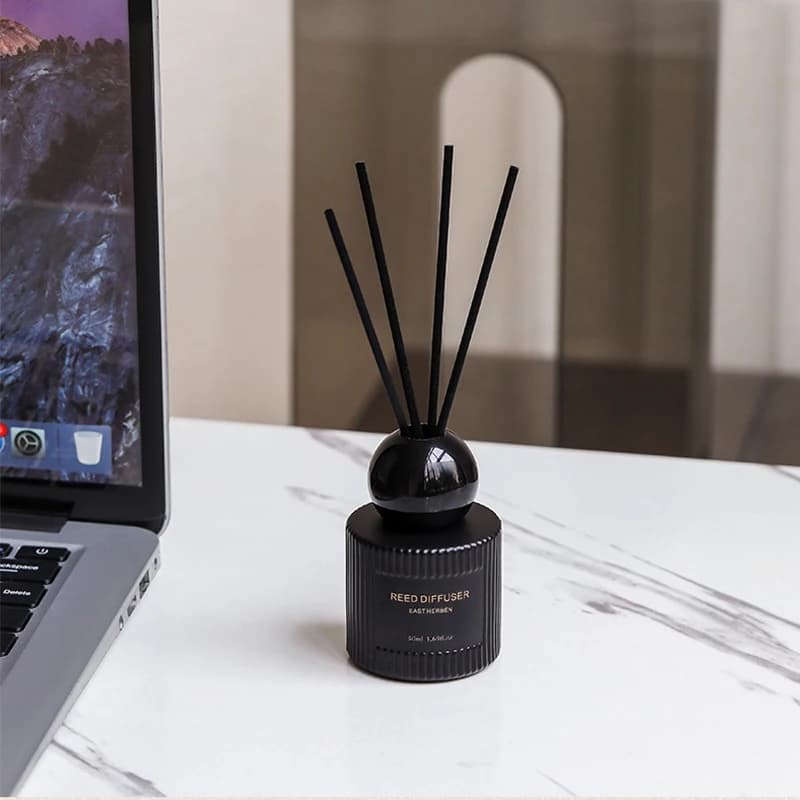 Set Diffusore di Fragranza per Casa Senza Fiamma da 50ml, Deodorante per Ambienti e Toilette, Diffusore di Aromi Stile Hilton Shangri-La