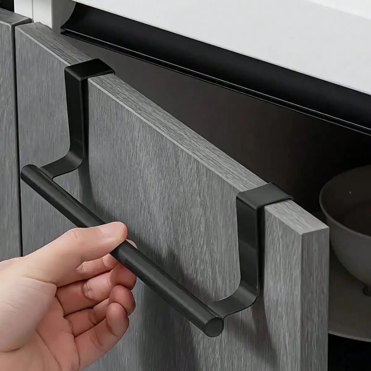 1 Pezzo di Portasciugamani Retrattile in Acciaio Inossidabile Non Forato, Appendiabiti da Appendere Dietro la Porta dell'Armadio della Cucina