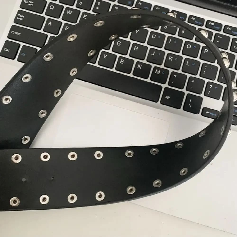 Cintura da donna robusta e di design, stile punk gotico con rivetti, Y2K, per vestiti e jeans, per ragazze audaci