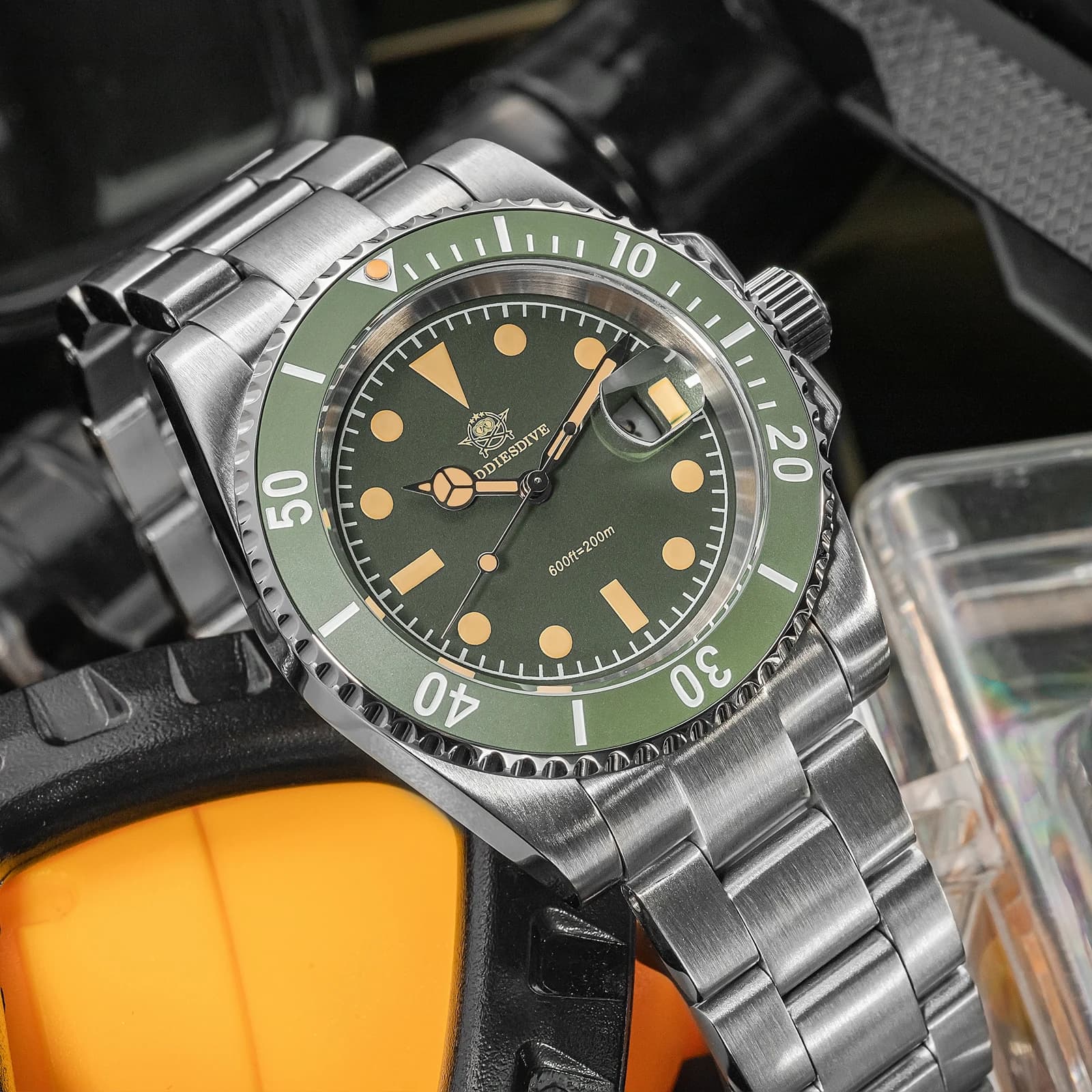 ADDIESDIVE High Range Quartz Watch, Japanese Movement 2115, Stainless Steel, Waterproof 200M, Super Luminous, Men's Watch AD2054 Reloj Hombre