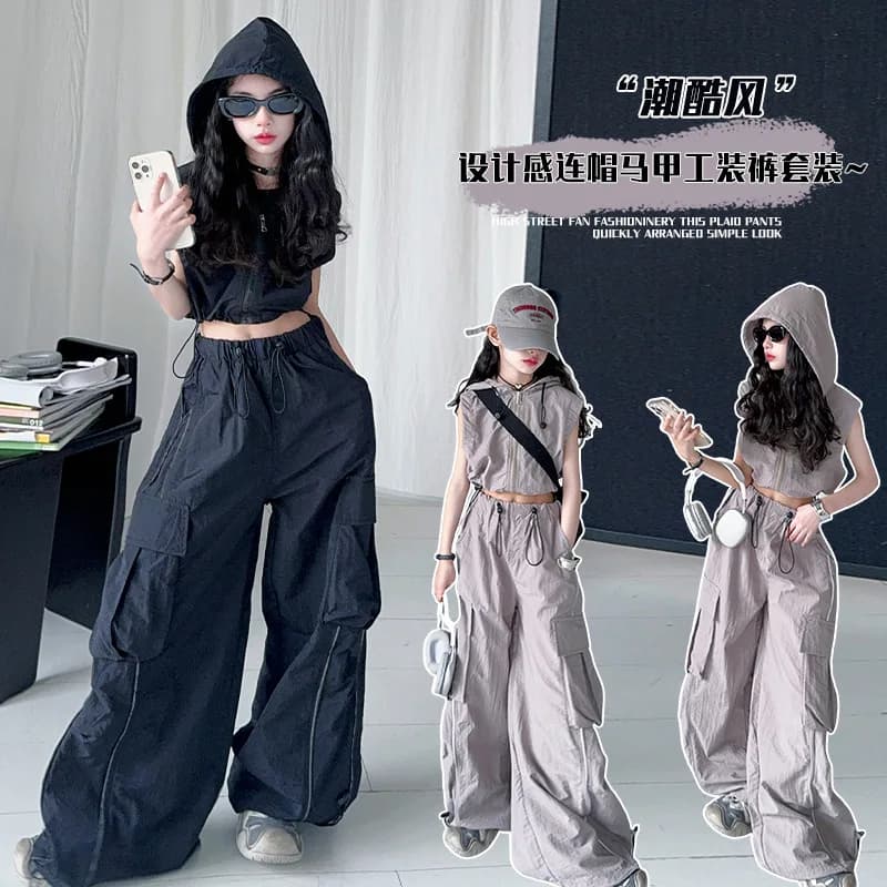 Vestiti sportivi per ragazze adolescenti americane Set Design Top senza maniche con cerniera con cappuccio + pantaloni cargo 2 pezzi per bambini junior Abiti casual per bambini