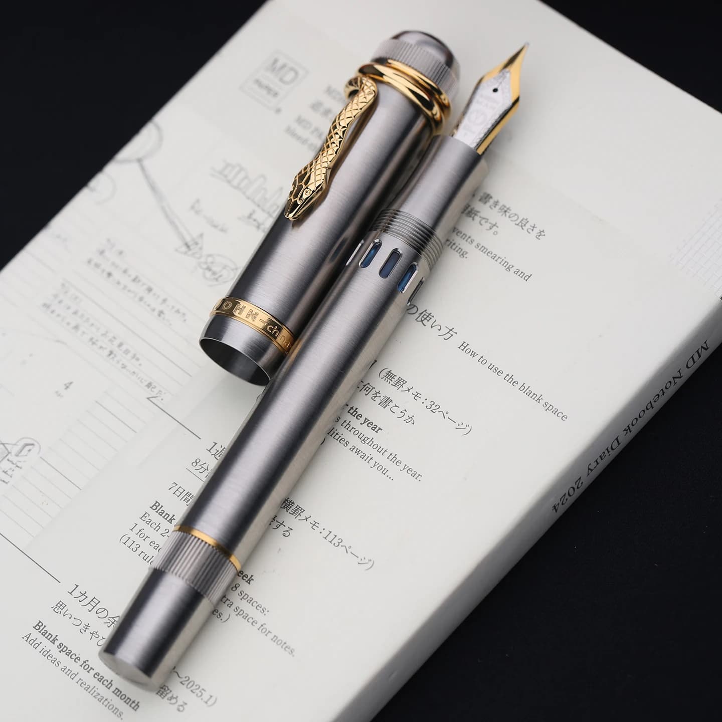 Majohn P137 Snake Year Limited Lega di titanio Pistone Penna stilografica Clip NO.6 Pennino Snake Clip Studente d'affari Regalo di scrittura