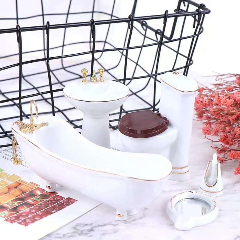 Set Bagno in Porcellana in Miniatura 1:12 per Casa delle Bambole, Include Lavabo, Vasca, Specchio e WC, 5 Pezzi
