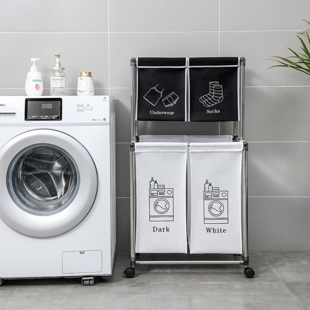 2-level linen selector: 4 removable bags, 4 easy to move wheels, separate light/dark clothes