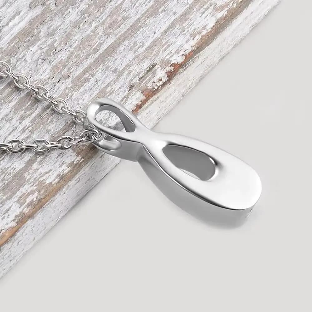 Ciondolo Urna Cineraria in Acciaio Inossidabile, Elegante e Classico, Collana Portaceneri Impermeabile, Gioiello Commemorativo per i Propri Cari