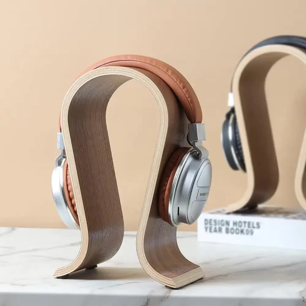 2025 New minimalist solid wood headphone display Universal U-shaped design compatible with most gaming and office headphones