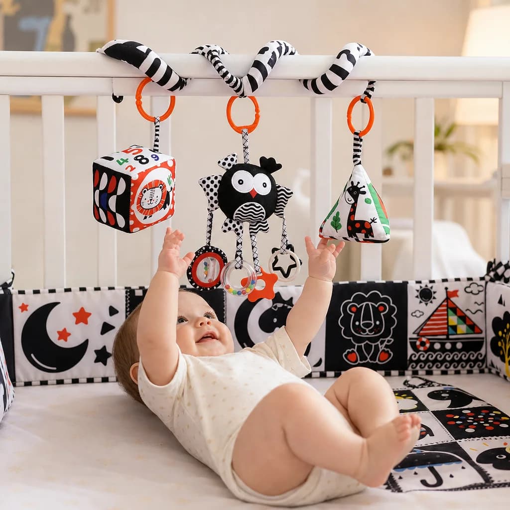 Newborn Crib Book Toys Sensory Cloth Book Square towel Baby Soft Teether Stroller Hanging Ornament Toy Educational Montessori
