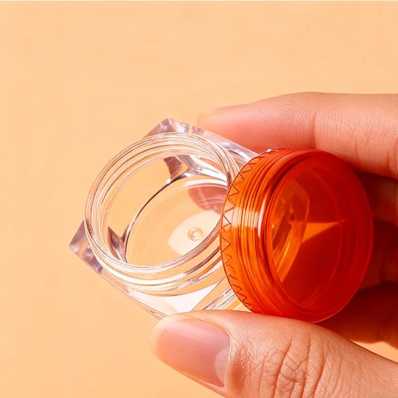 100 Pezzi Vasetti Vuoti in Plastica da 3g 5g a Forma Quadrata, Contenitori da Viaggio per Cosmetici, Ombretti, Polveri per Unghie, Creme, Gioielli