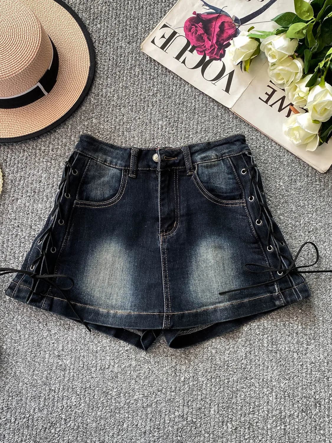 Pantaloni in denim a vita alta e gamba larga alla moda, nuovo design da donna, pantaloncini a gonna anti-trasparenza, pantaloni corti con cintura, stile American Hot Girl S