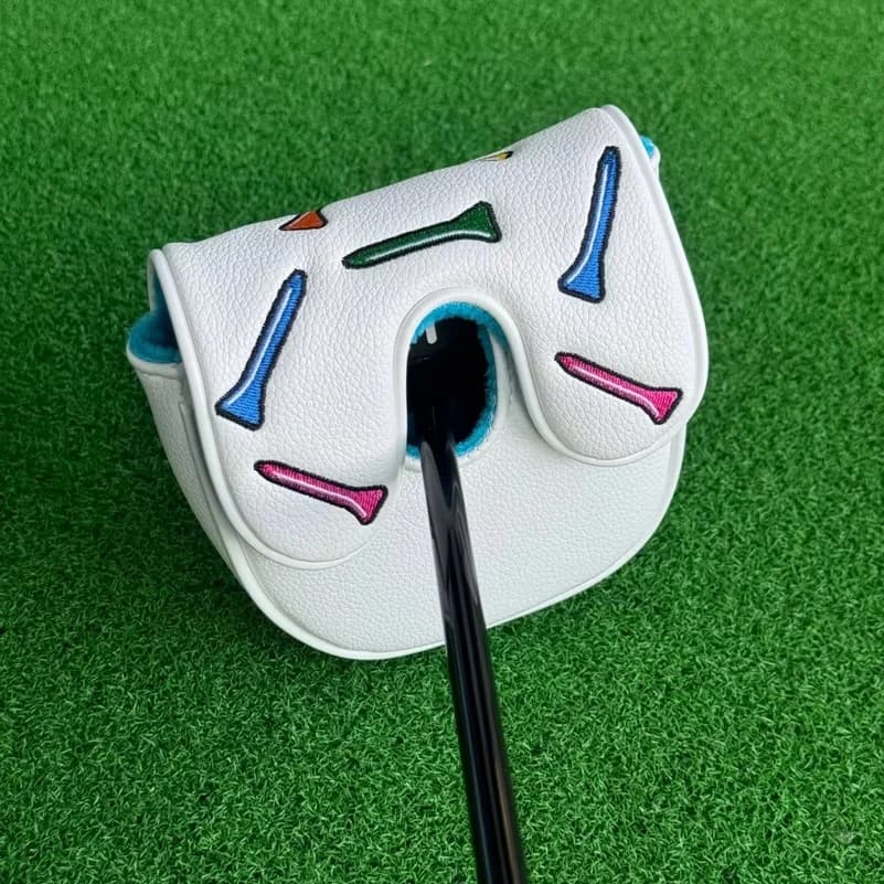 Centre Shaft Mallet Putter CoversPU Leather Headcover Magnetic Closure For Golf Club Covers Tees Pattern Putter Covers