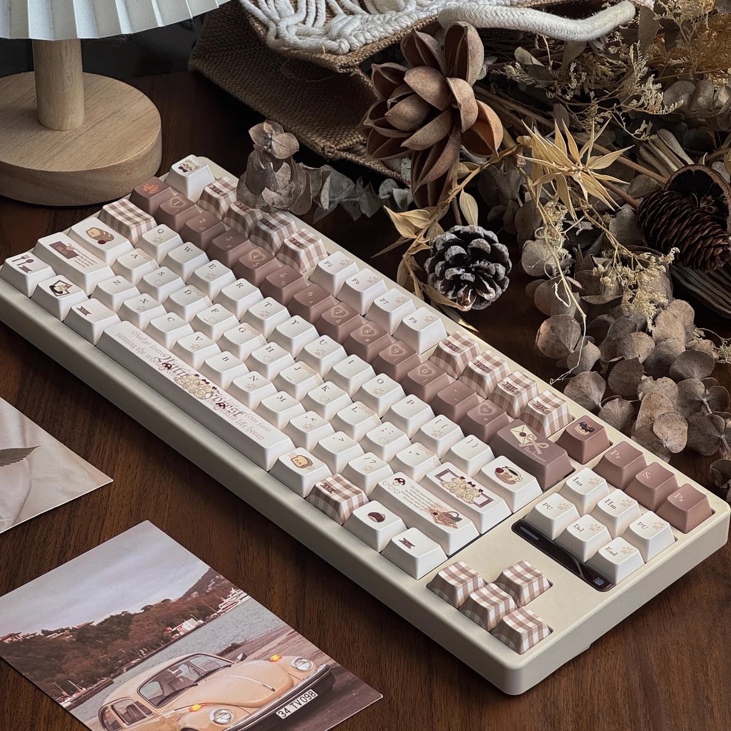 Copritasti Mocha Bear Cherry Profilo Colore caffè e Beige Bianco Copritasti dipinti a mano PBT Copritasti tastiera meccanica carina personalizzata
