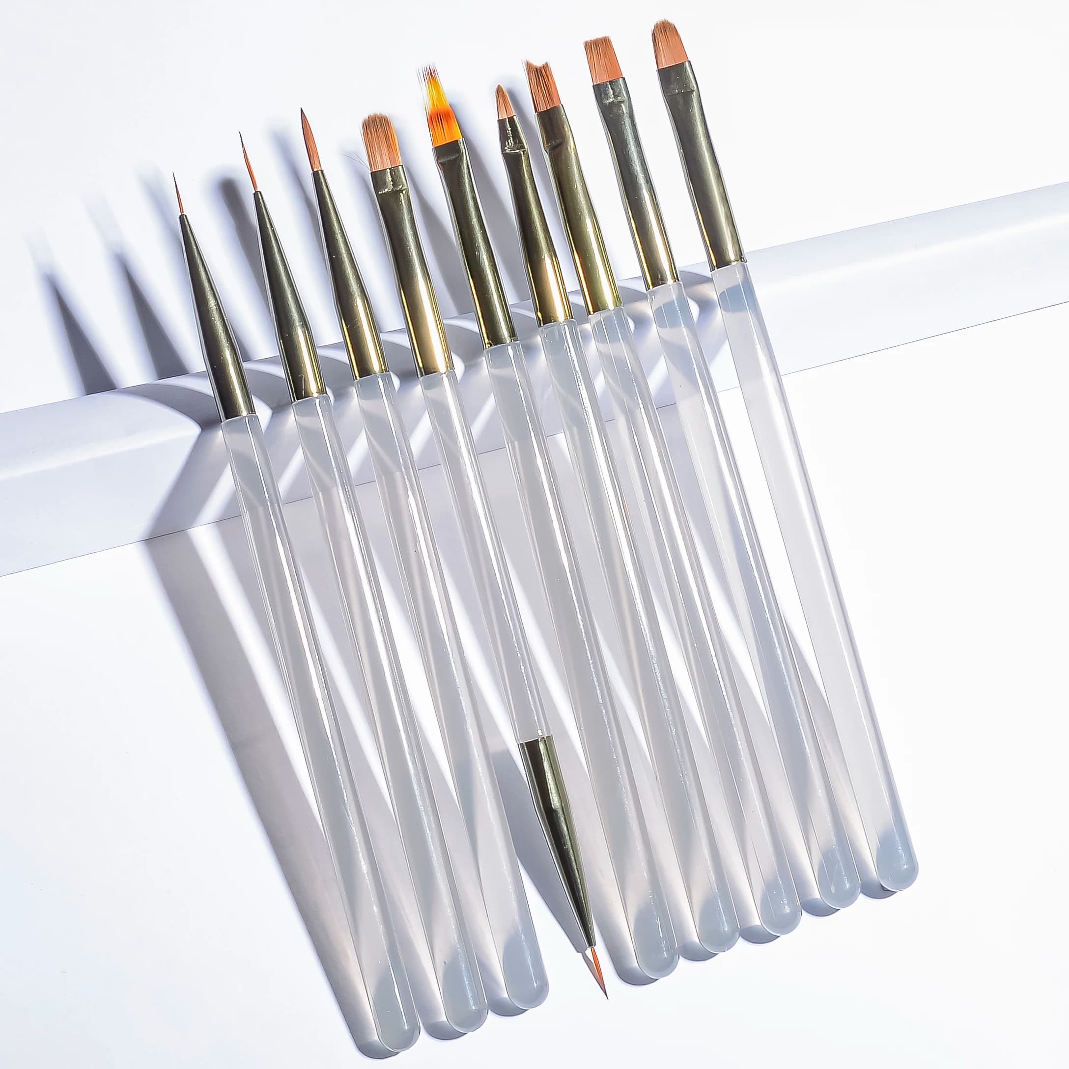 Set di pennelli per nail art da 9 pezzi, inclusi pennello a filo, pennello per terapia della luce, pennello per spazzolare, pennello a petalo, pennello a testa piatta, stile giapponese