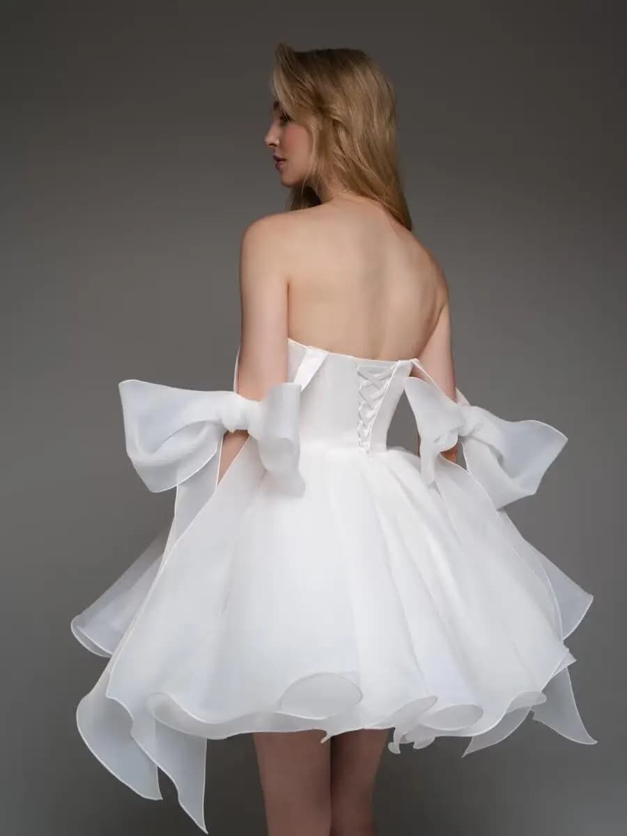 Customized Short Organza Gown for Brides Sweetheart Neck with Fluffy Puffy Skirt Ideal for Wedding Homecoming and Party Occasion