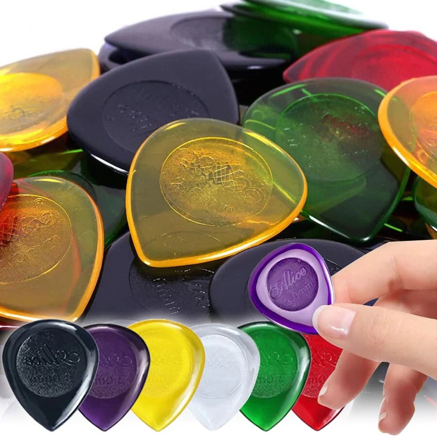 6/12pcs ABS Plettri per chitarra a forma di goccia d'acqua Plettri in plastica durevoli per chitarra Ukulele Basso Accessori per strumenti musicali
