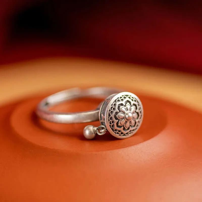 Shuangshuo Anello antistress Ansia Anelli per dito fiore mandala per donna Anelli spinner regolabili aperti Anello agitatore Gioielli Boho