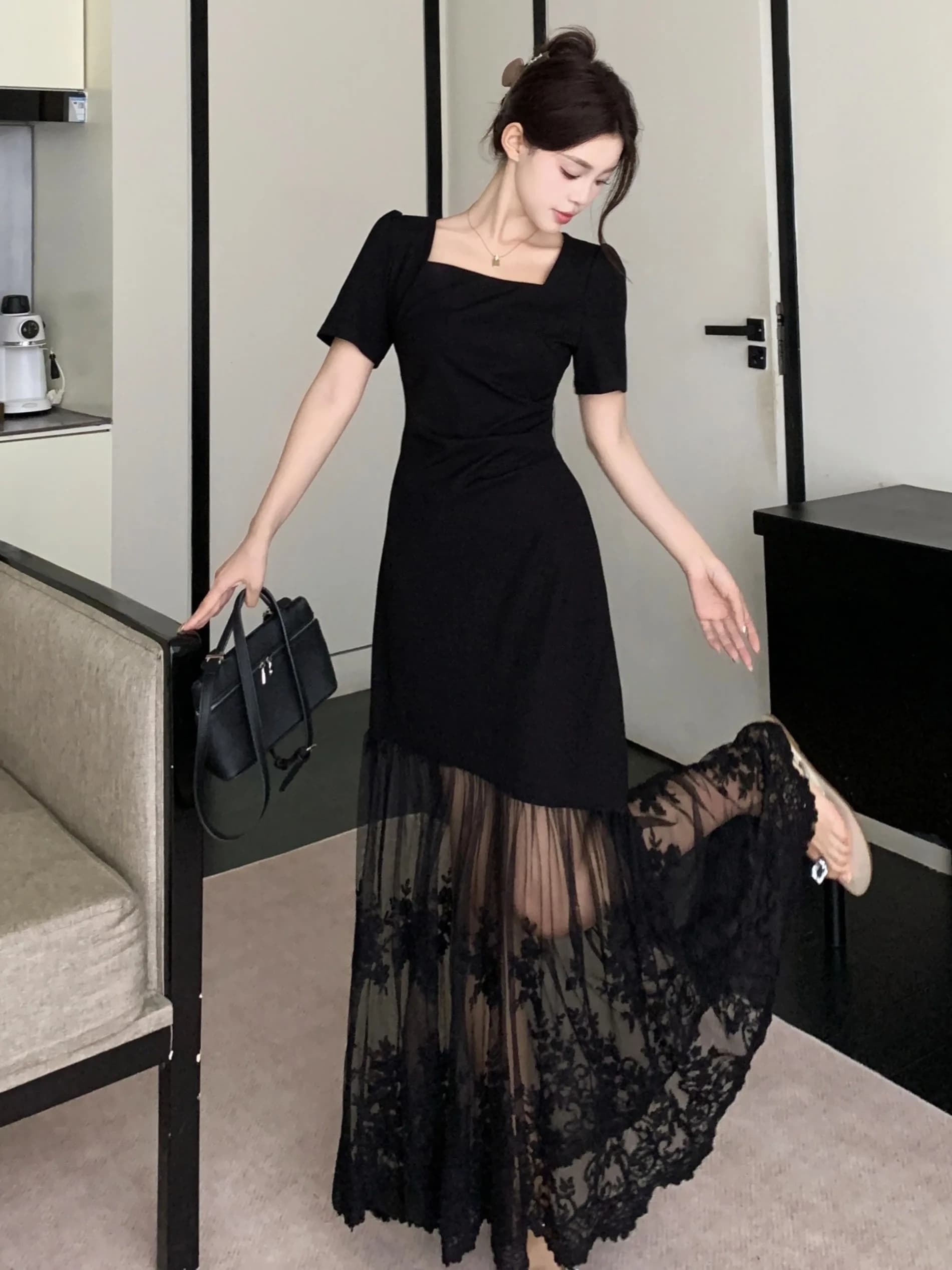 plus Size Short Sleeve Dress Women Summer Hepburn Style Elegant Little Black Dress Conceal Belly Slimming Lace Skirt
