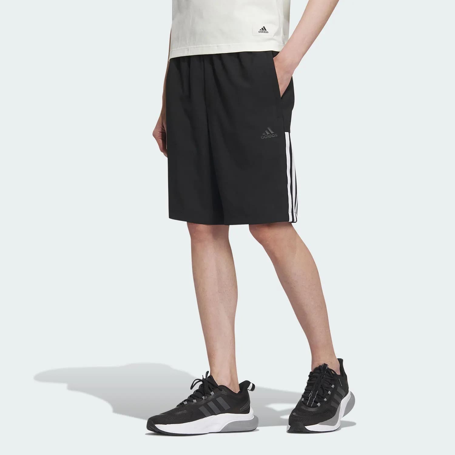 Pantaloncini casual per abbigliamento sportivo in tessuto traspirante da uomo nuovi ufficiali Adidas IN6510