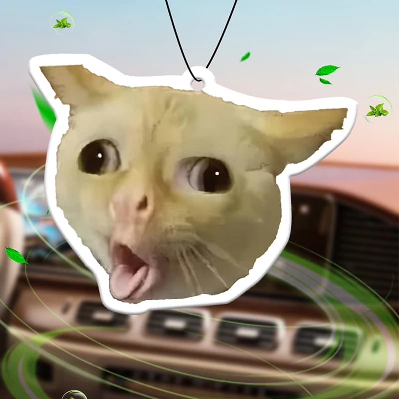 Deodorante per Auto con Emoticon di Gatto che Sputa e Vomita, Molto Divertente, Profumo Hilton (Hotel) | Supporto per Specchietto Retrovisore e Clip per Bocchetta dell'Aria a Doppio Uso | Compresse per Aromaterapia in Materiale Naturale | Fragranza a Lunga Durata per 90 Giorni | Senza alcol | Non teme l'esposizione diretta al sole | Progettato specificamente per la rimozione degli odori in auto, armadi e bagni. | Grafica Animata per Cartoni Animati | Unisex | Fragranza di Lusso | Cinque