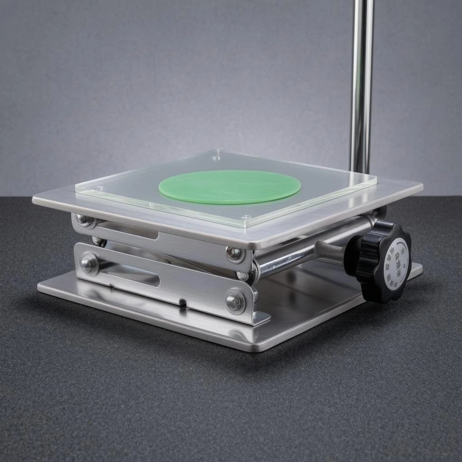 Scissor Lift Platform Polished Finish Manual Lifting Platform Laboratory Lift Stand Green Pad Laboratory Lift Table
