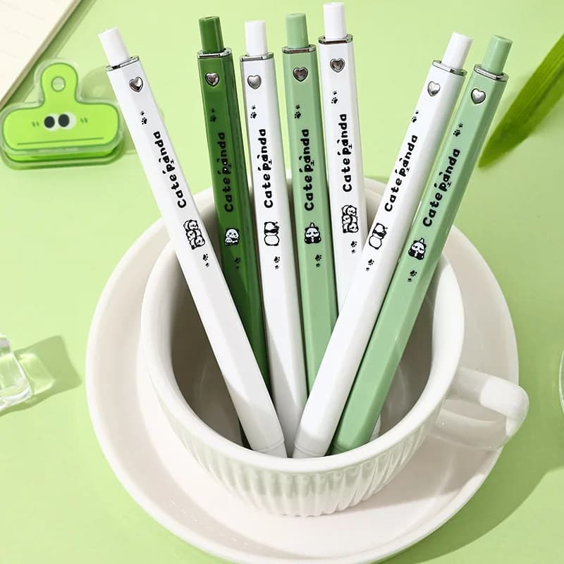 10 Pz/lotto Simpatico Panda Presse Penna Neutra 0.5mm Inchiostro Nero Scrittura Liscia Penne Gel Studente Semplice Firma Penna Per Bambini Materiale Scolastico