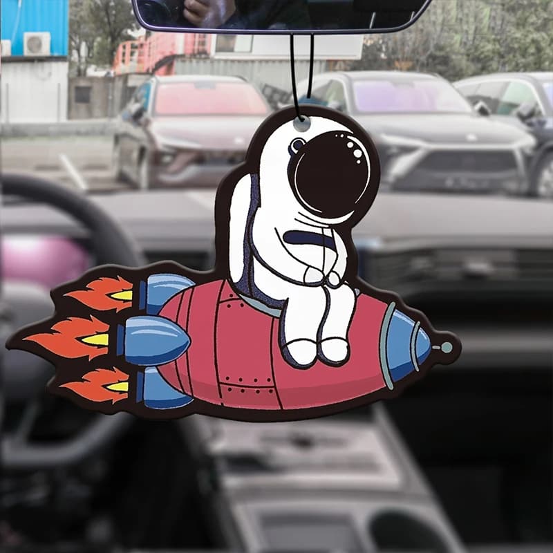 Rocket Astronaut Car perfume aromatherapy tablets of deodorant fragrance for environments mirror retrovisore pendant Cartoon Animation Air