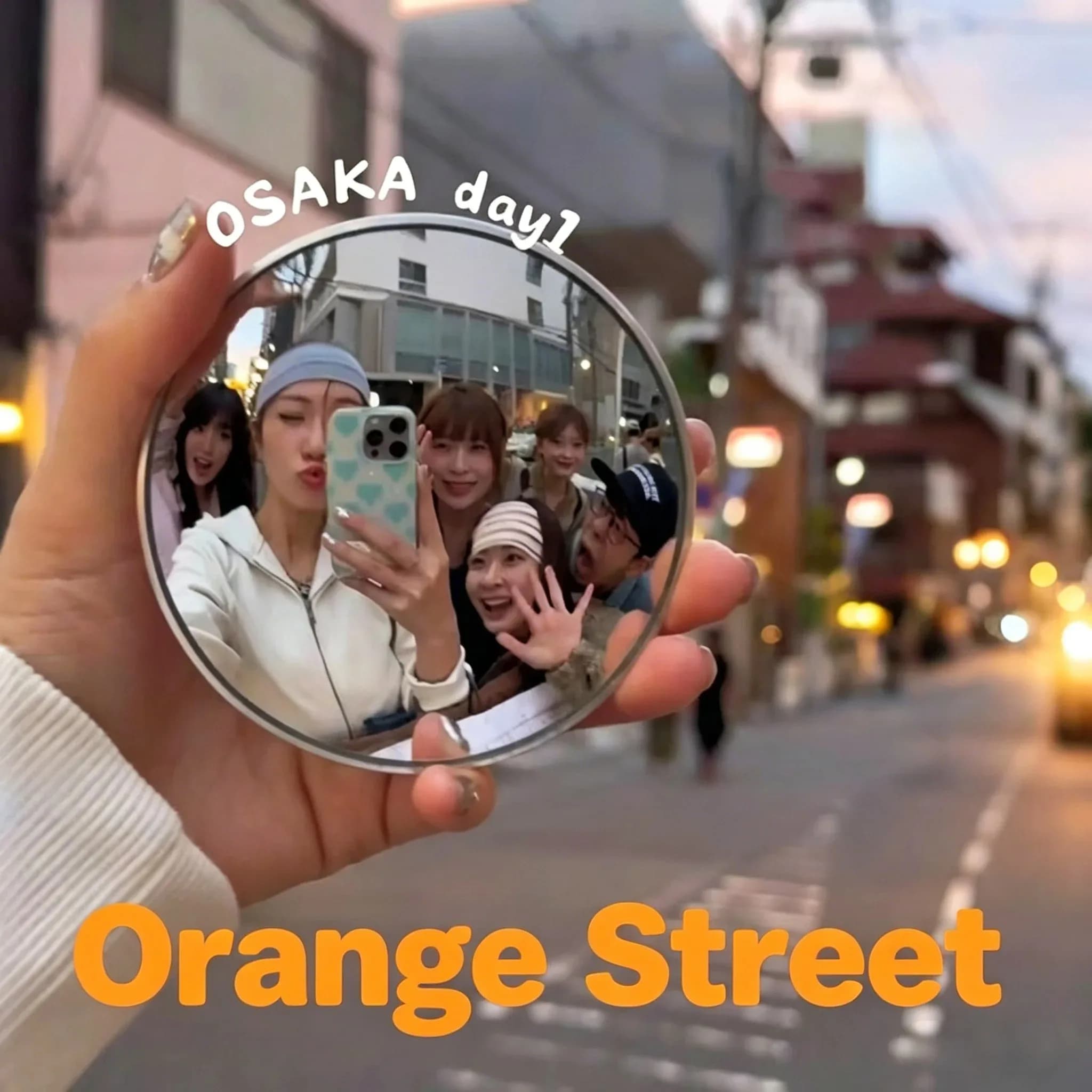 Mini 7,5cm/9,5cm Round Mirror, Portable Convex Mirror for Selfie and Vlogging, Compatible with iPhone and Samsung