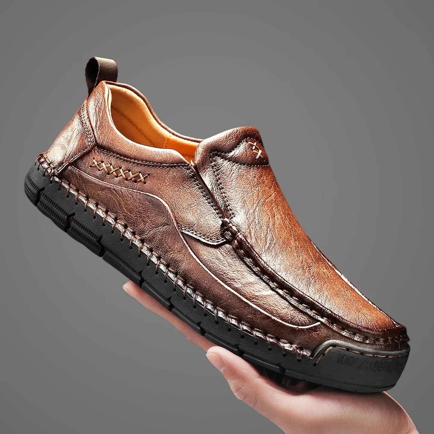 Mocassini in Pelle Cuciti a Mano da Uomo Primavera 2026 | Scarpe Eleganti Extra Large con Suola Spessa e Resistente all'Usura, Modello Slip-On