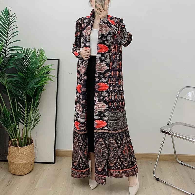 Miyake abito plissettato Trench donna 2024 Fashion Temperament Cardigan stampato allentato giacca elastica con risvolto lungo