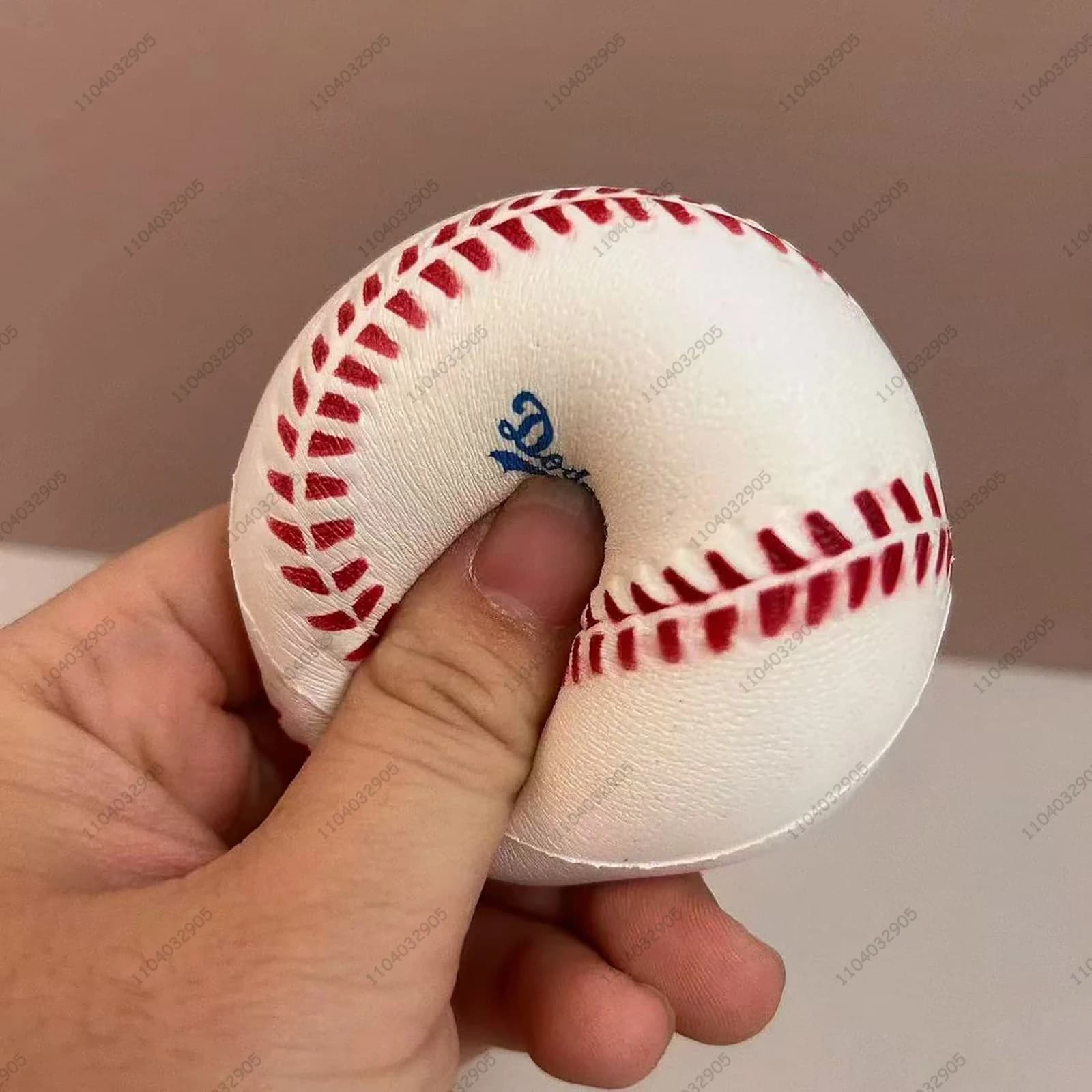 Baseball a lenta crescita Squishy Toy Dodgers Fans della squadra di baseball Agitarsi Giocattoli per bambini Palla antistress Borsa antistress Fascino Regali per ragazzi